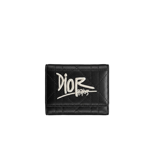 Dior wallet