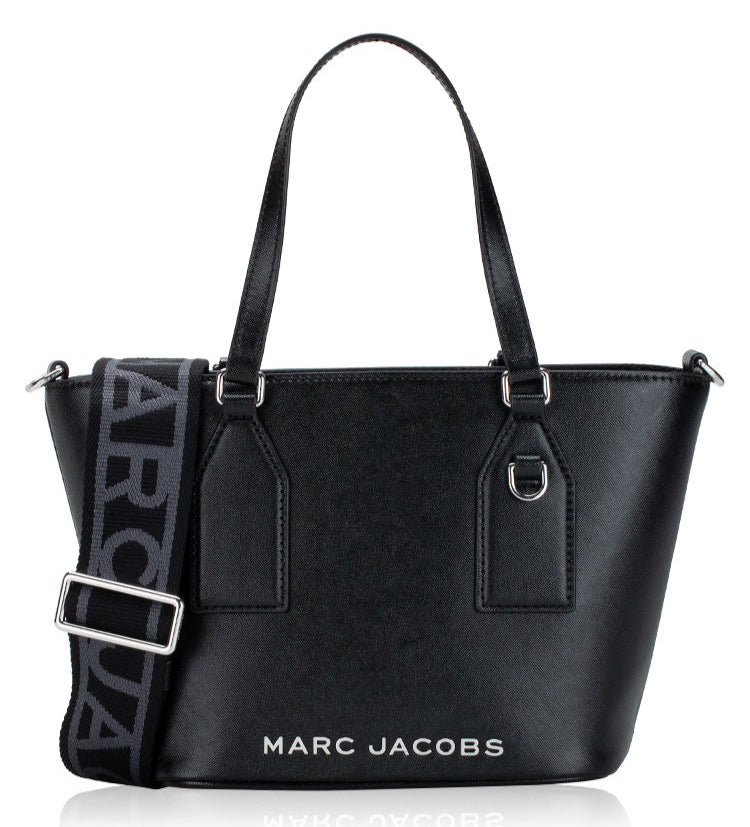 MARC JACOBS