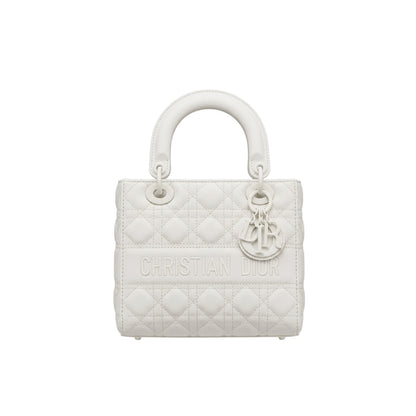 CHRISTIAN DIOR