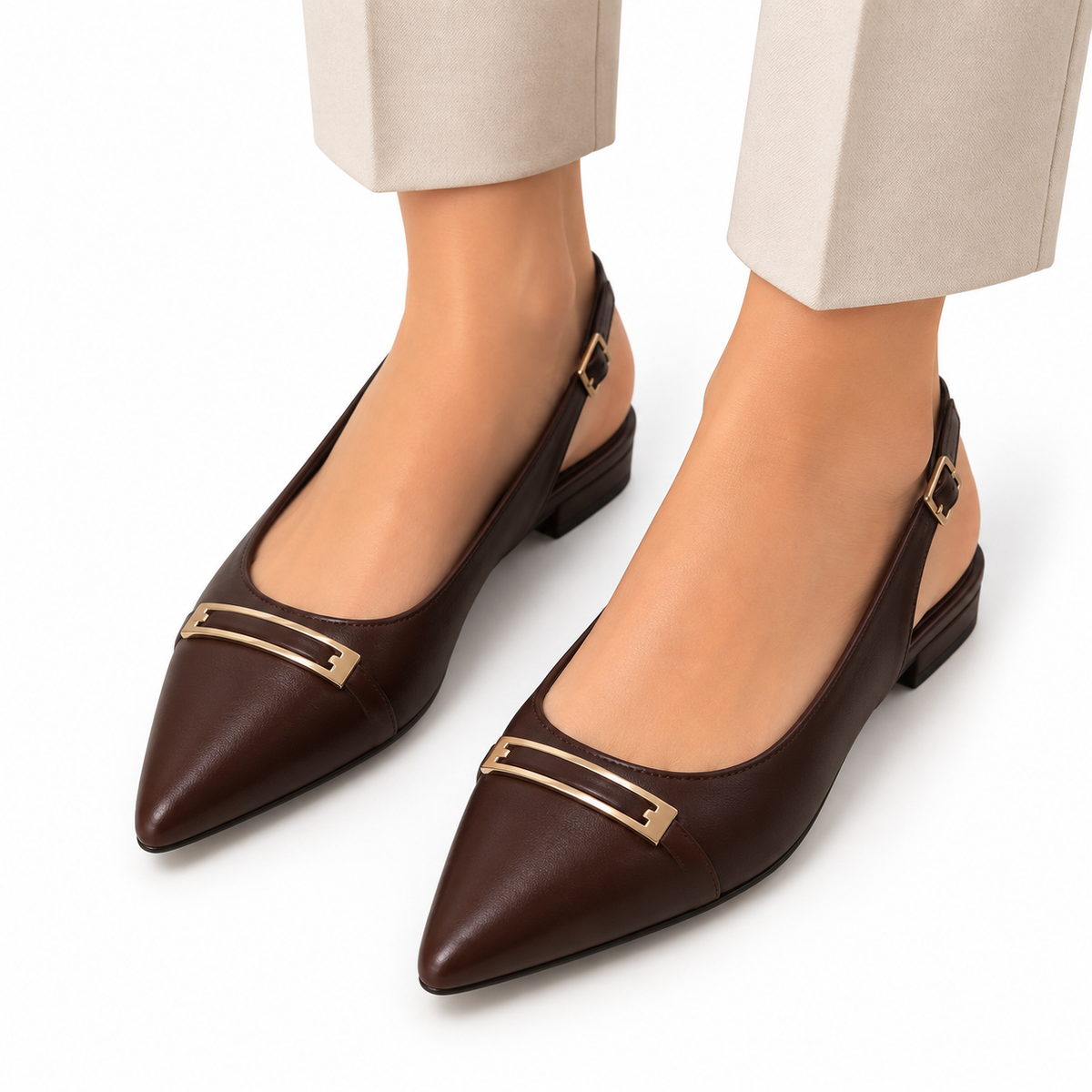 Pointed-toe slingback flat
